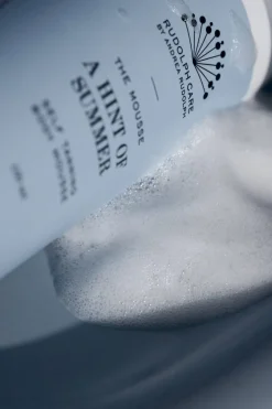 Rudolph Care A Hint of Summer< Selvbruner