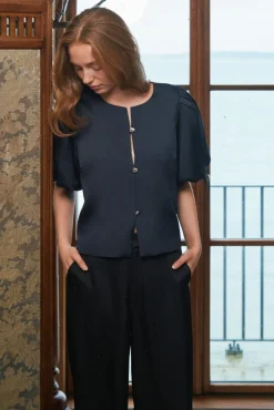 Aisa Dull Satin Blouse 164658*Neo Noir Clearance