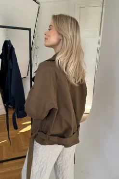 Almaic Trenchcoat*BYIC Clearance