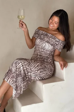 BYIC Amiraic Mesh Dress A23964< Kjoler