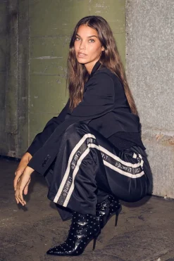 Haute L'Amitié Baggy Lurex Logo Track Pant HL10414< Bukser, Jeans & Leggings