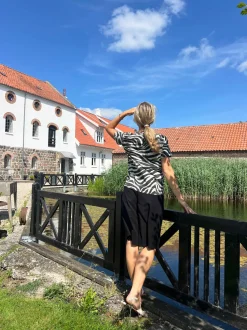 Black Colour Bccasba Long Shorts 41009< Shorts