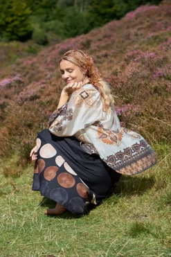 Bcmiriana Triangle Lace Scarf 3643*Black Colour Sale