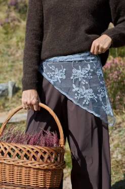 Black Colour Bcmiriana Triangle Lace Scarf 3643< Tørklæder