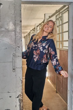 Black Colour Bczendaya Ls Blouse 41028< Bluser & Skjorter