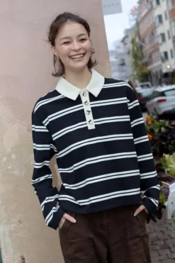 Bea Blouse C390*Cras Sale