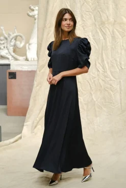 Neo Noir Benuti Solid Dress 166584< Kjoler