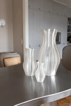 Bloom Vase Small 01-206*Bloom Objects Clearance