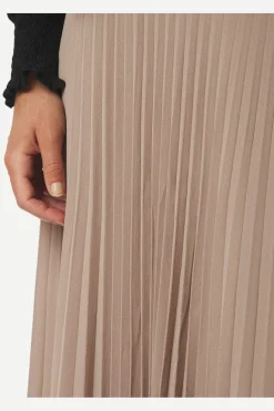 Neo Noir Boni Simple Plisse Skirt 166495< Nederdele