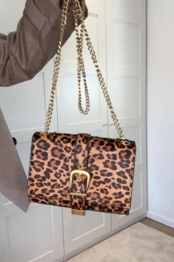 Bzeta SM13001710*Steve Madden Clearance