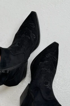 Camila Boot*Bloom Online