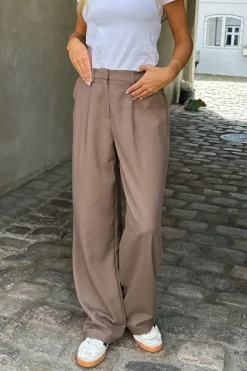 Celina Pants*BYIC Outlet