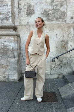 Celinaic Vest*BYIC Online