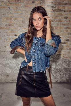 Haute L'Amitié Denize Crop Denim Jacket HL10440< Overtøj & Jakker
