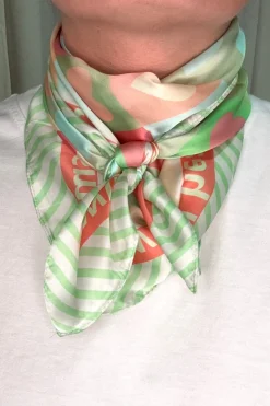 A-bee Dina Scarf< Tørklæder