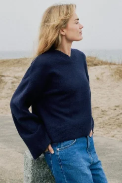 Dova Knit Blouse 164912*Neo Noir Outlet