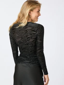 Neo Noir Ella Zebra Burnout Blouse< Bluser & Skjorter