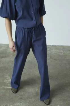 Ella-Pa3 12650*Sisters Point Clearance