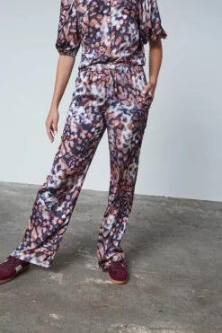 Ella-Pa45 18818*Sisters Point Best