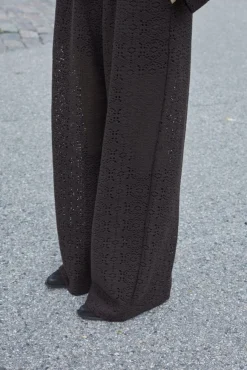 Elsia-Pa 18973*Sisters Point Sale