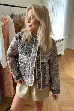 Emmy Quilted Jacket*BYIC Best