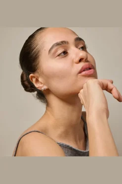 Enamel Copenhagen Enstuds, Sana E453S< Øreringe