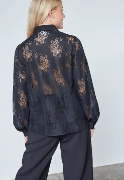 Esfa-Sh 17762*Sisters Point