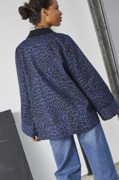 Estir-Ja 18539*Sisters Point Online