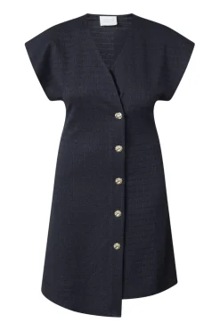 Evela-Dr 19141*Sisters Point New