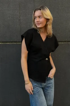 Evela-Ve 18457*Sisters Point New