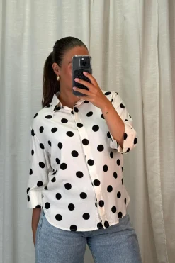 Evelyn Blouse*A-bee Outlet