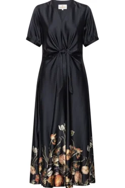 Karmamia Faye Dress 2307< Kjoler