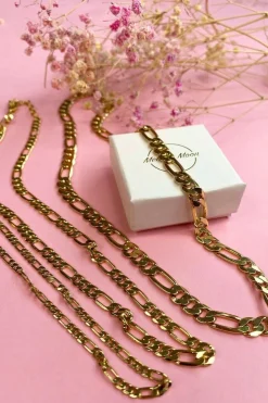 Mellow Moon Figaro kæde< Halskæder