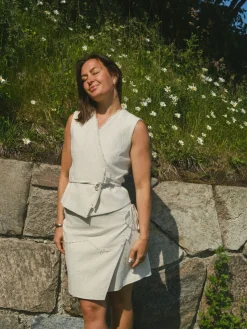 Neo Noir Filora Ramie Wrap Waistcoat 166243< Overtøj & Jakker