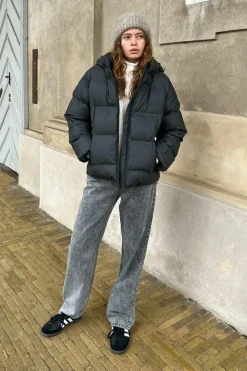 Fox C Puffer Jacket*Neo Noir Online