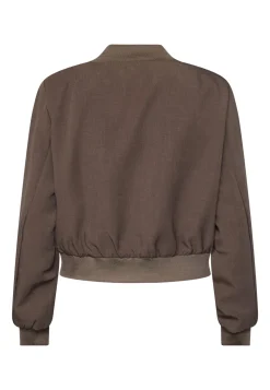 Sisters Point Garwin-Ja20 19056< Blazere