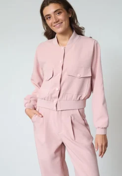 Sisters Point Garwin-Ja20 19056< Blazere