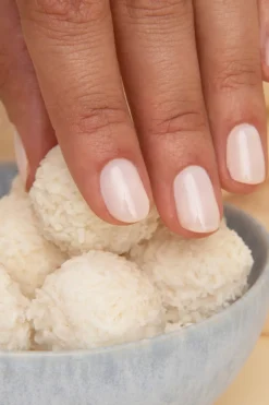 Le Mini Macaron Gel Manicure Kit KIT024< Neglelak