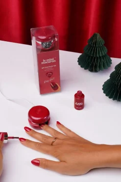 Gel Manicure Kit Ruby Red*Le Mini Macaron Hot