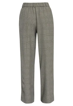 Gira-Pa2 19306*Sisters Point Online