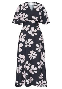 Sisters Point Gisela-Dr21 19352< Kjoler