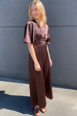 Gisela-Dr16 19165*Sisters Point Clearance