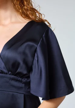 Gisela-Ju 19253*Sisters Point Online