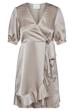 Givea-Dr 19014*Sisters Point Sale