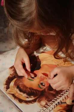 Glam Me Up Sticker Book Fsc Ks102869*Konges Sløjd Hot