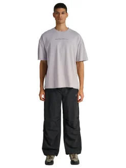 Halo Graphic Boxy T-Shirt 230418< T-Shirts & Toppe