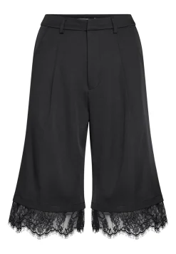 Sisters Point Great-L.Sho3 19745< Shorts