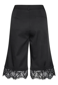 Sisters Point Great-L.Sho3 19745< Shorts