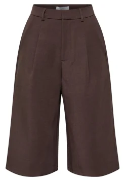 Great-L.Sho2 19708*Sisters Point