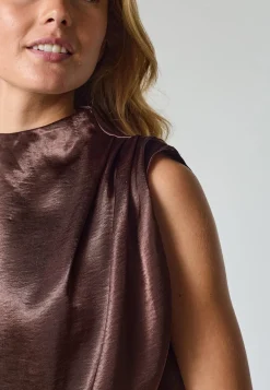 Guto-Ju5 19589*Sisters Point Hot